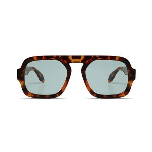 Elisa Johnson Sunglasses
Jane in Brown Tortoise